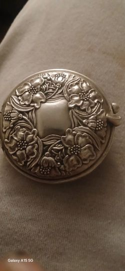 Pocket mirror