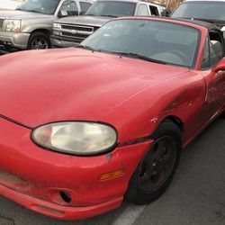 Year 2000 MAZDA MIATA