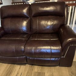 DARK BROWN LEATHER RECLINER SOFA  