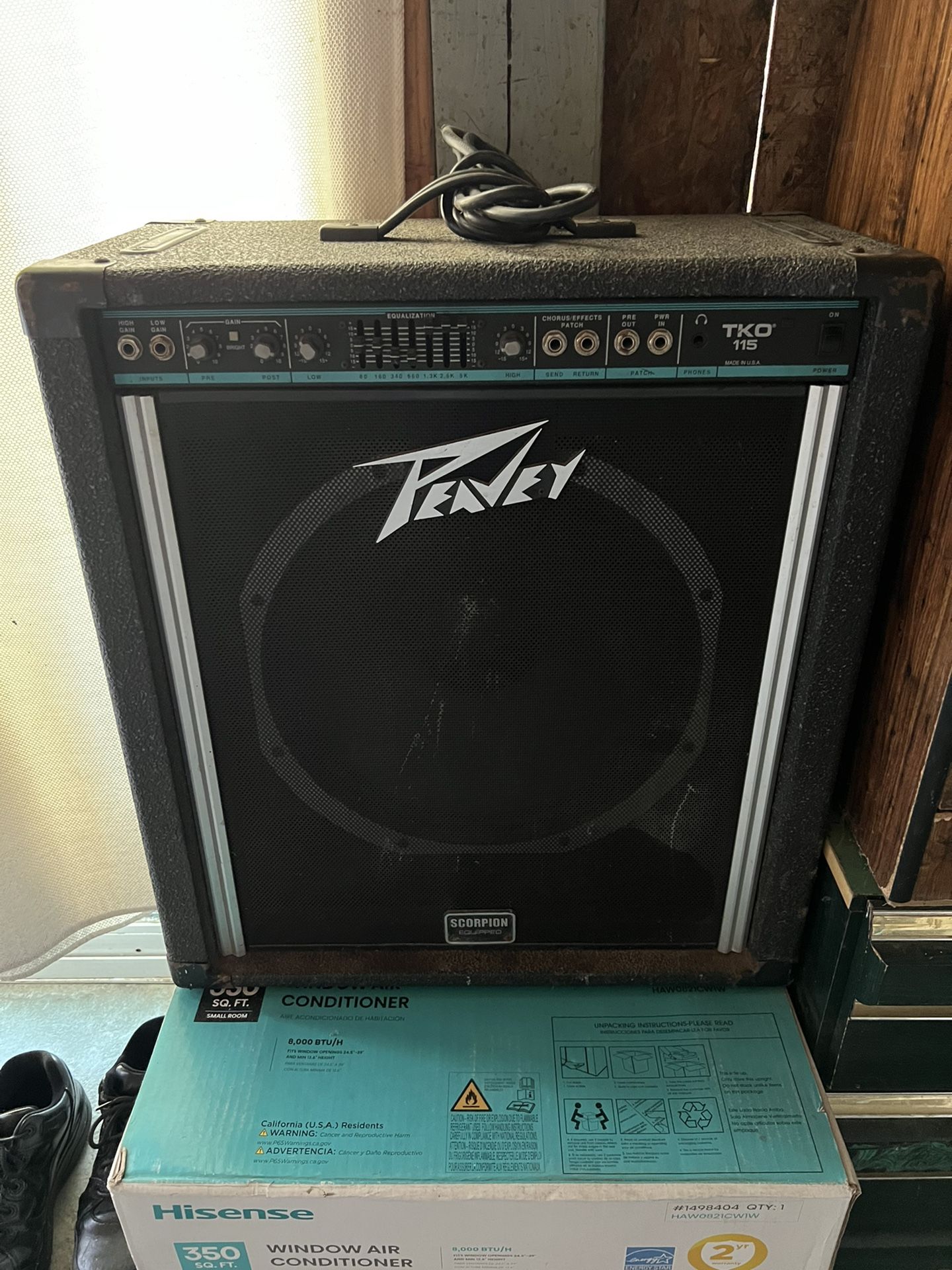 Peavey Tko 115 Bass Amp With Scorpion Speaker