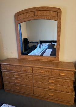 Warren Oak Bedroom Set