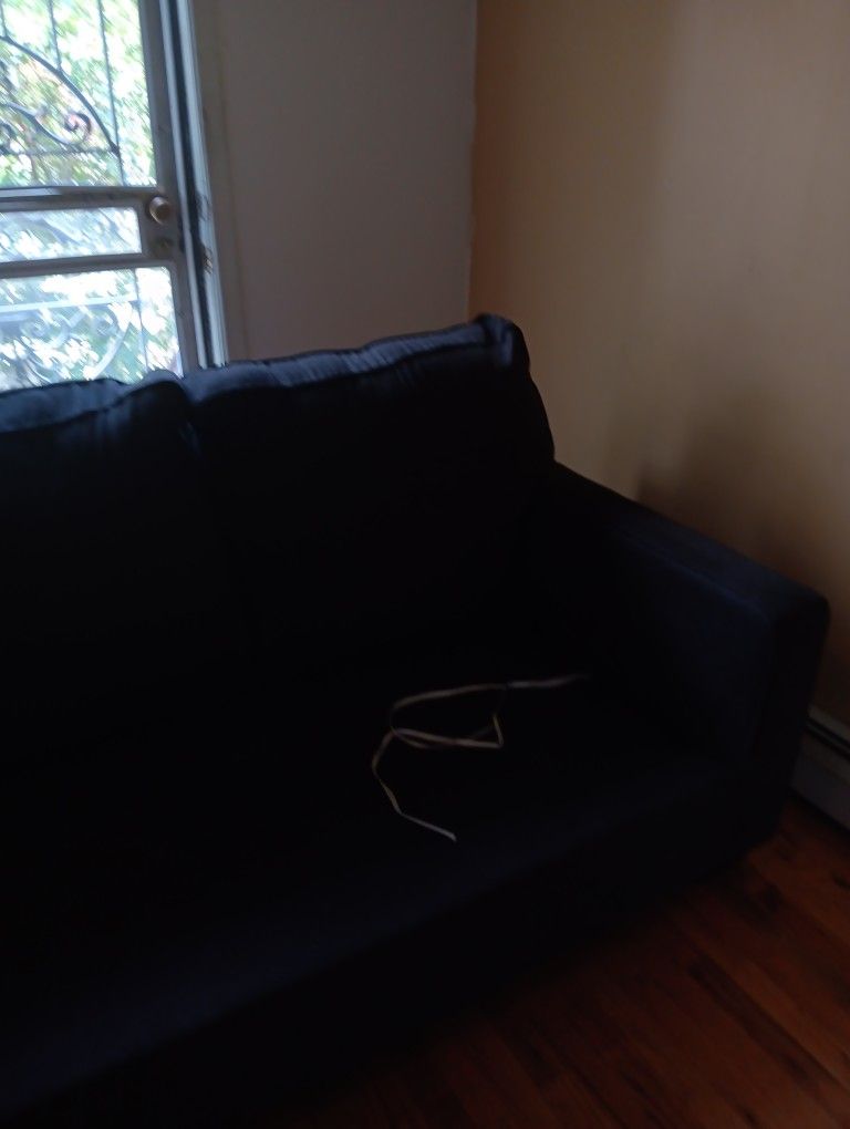 Sitting Room Chair With The Cushions