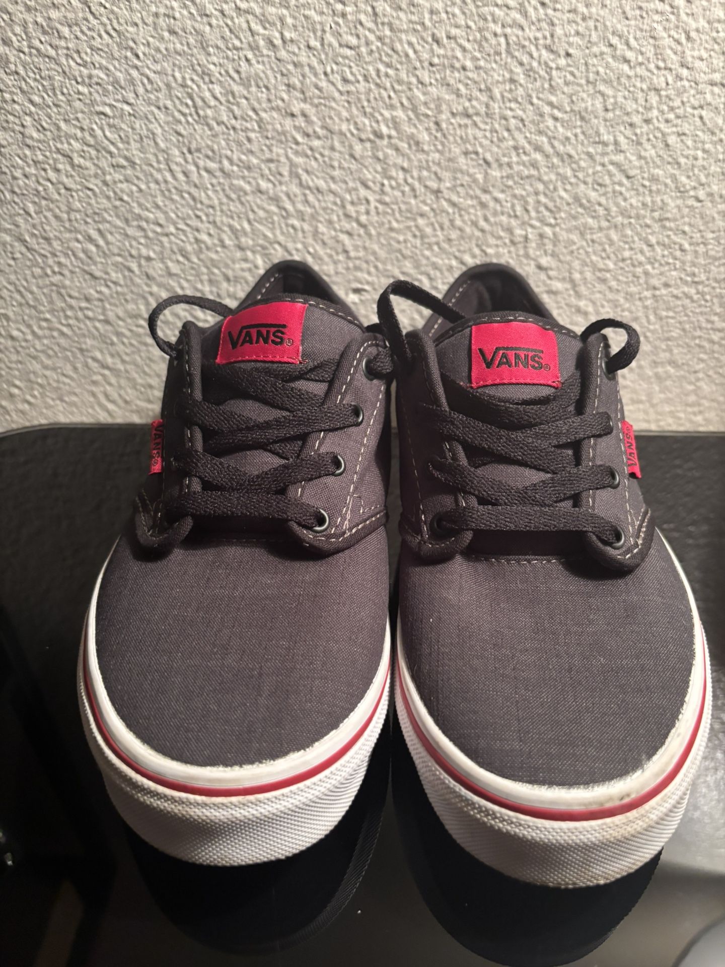 Black and red vans Size 4.5 Kids