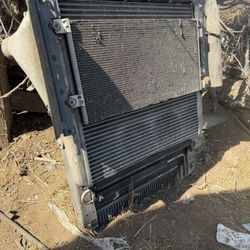 2013 VOLVO Radiator Complete