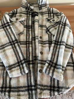 Fashion Nova Plaid Teddy Fleece Jacket (M)