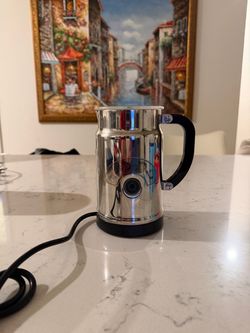 Nespresso Aeroccino+ Plus 3192-US Automatic Electric Milk Frother Stainless