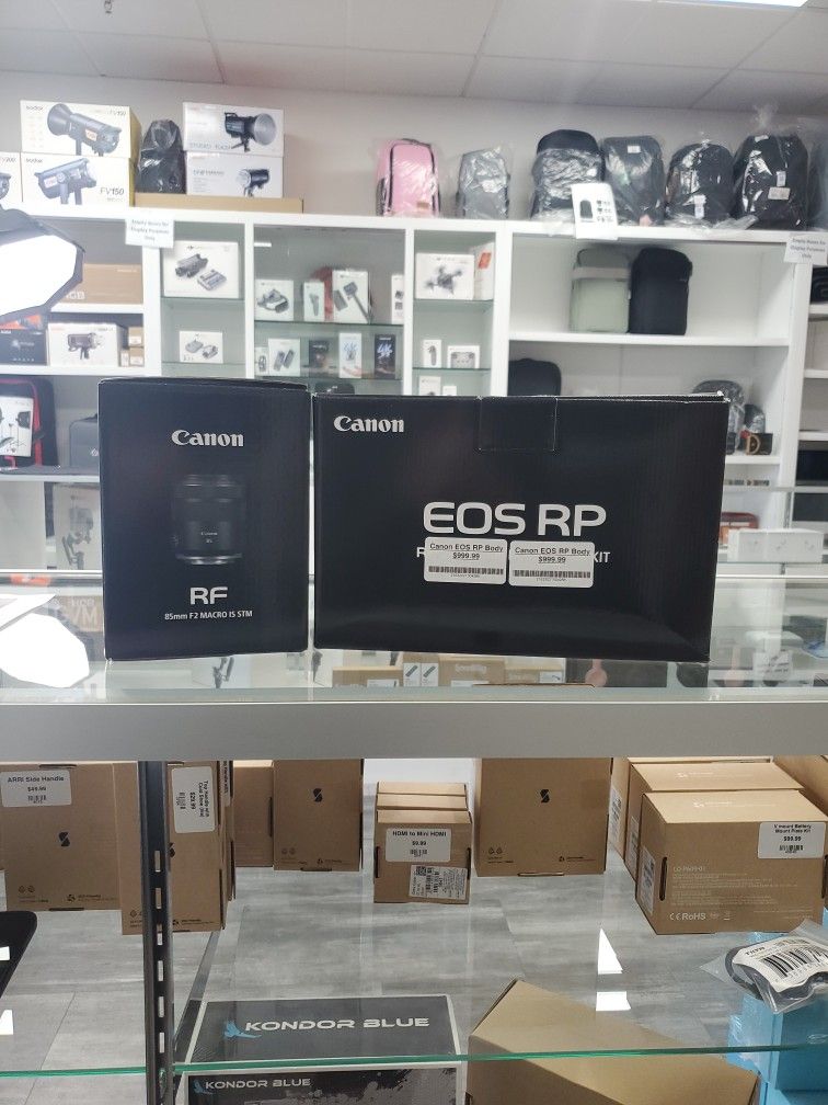 Canon EOS RP with Canon RF 85mm F2 Macro Combo (sale) 1/16