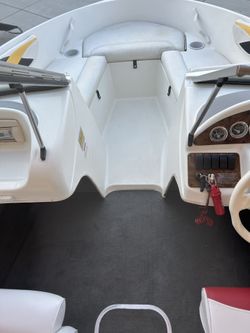 2000 Wellcraft 175SS