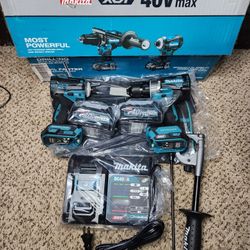 Makita Hammer Drill Set 40v