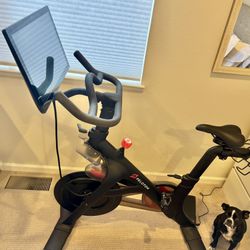 Peloton Bike 