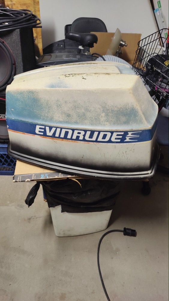 OMC Evinrude Johnson V4 Boat Motor Cover Cowl Hood