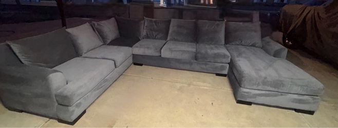 Large Gray Sectional Sofa with Chaise
