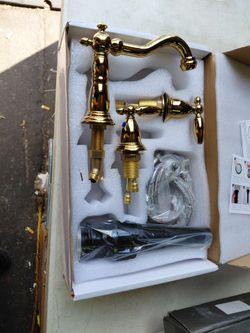 Aklfgn 8" Widespread Bathroom Sink Faucet With Drain In gold, few available