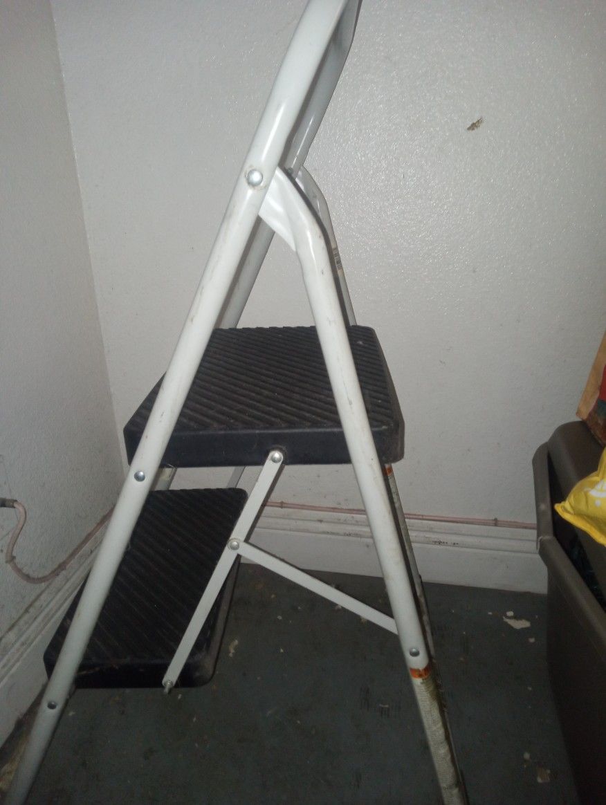 2step folding Stool