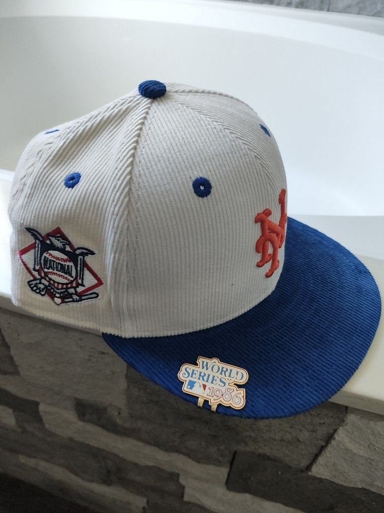 New Era Hat Brand New 7 1/4