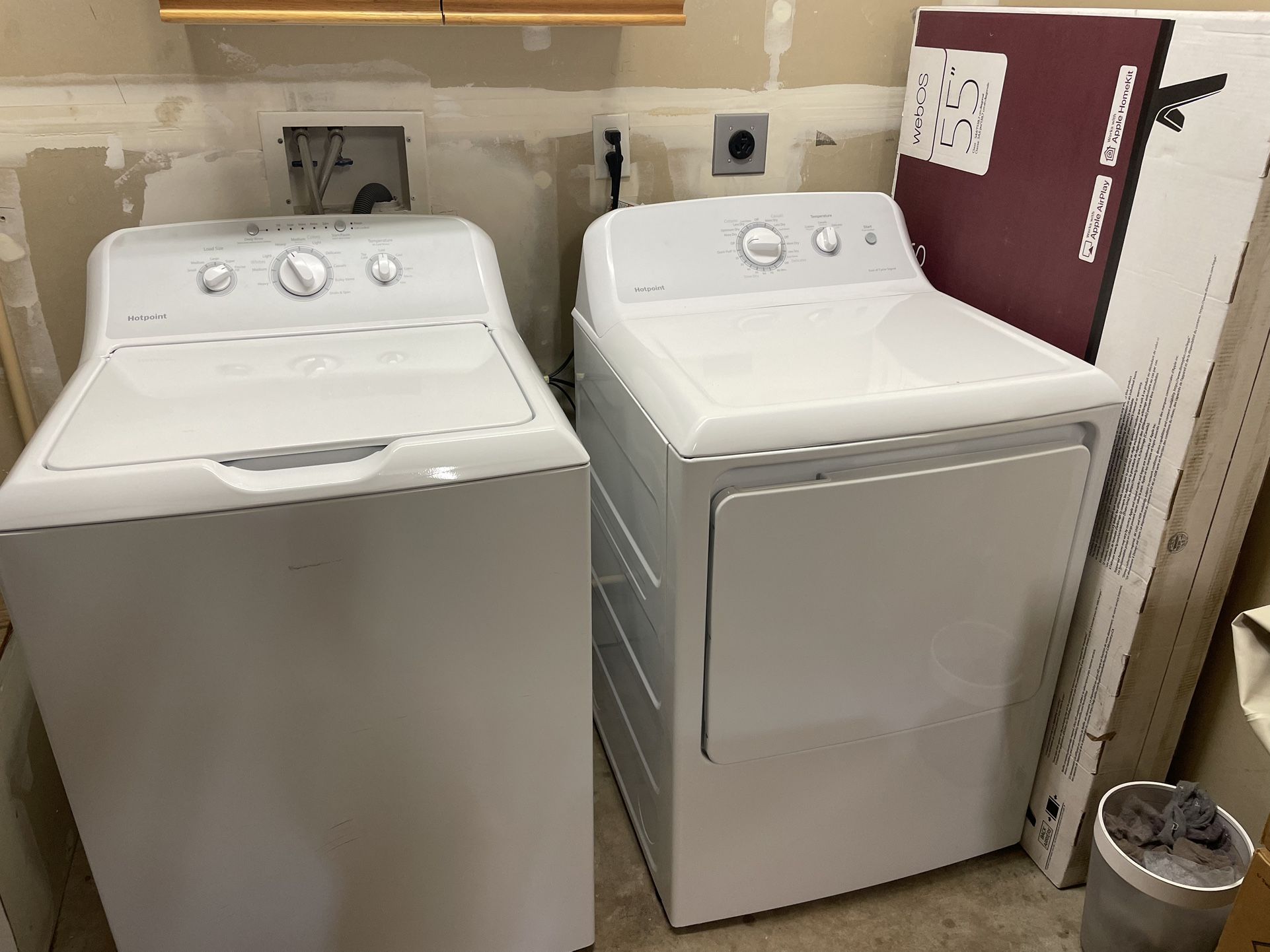 Washer And dryer