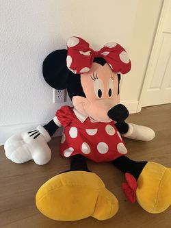 LARGE Minnie Mouse stuffed animal!!