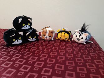 Mooshmallowz ( midnight, vee,corey,stripey) $2.50 each