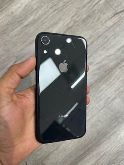 iPhone XR 64GB Unlocked (minor spot on LCD)