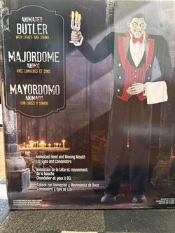 Halloween - Animated Buttler with Lights and Sound