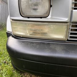 2001 Chevy Astro Headlights And Taillights 