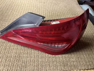 Rear Right Taillight