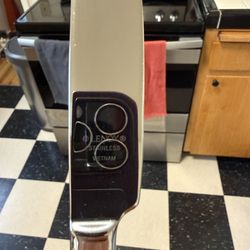 Lenox Flatware - 65 pieces w/ bamboo organizer