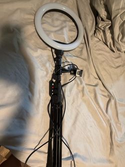 Ring light