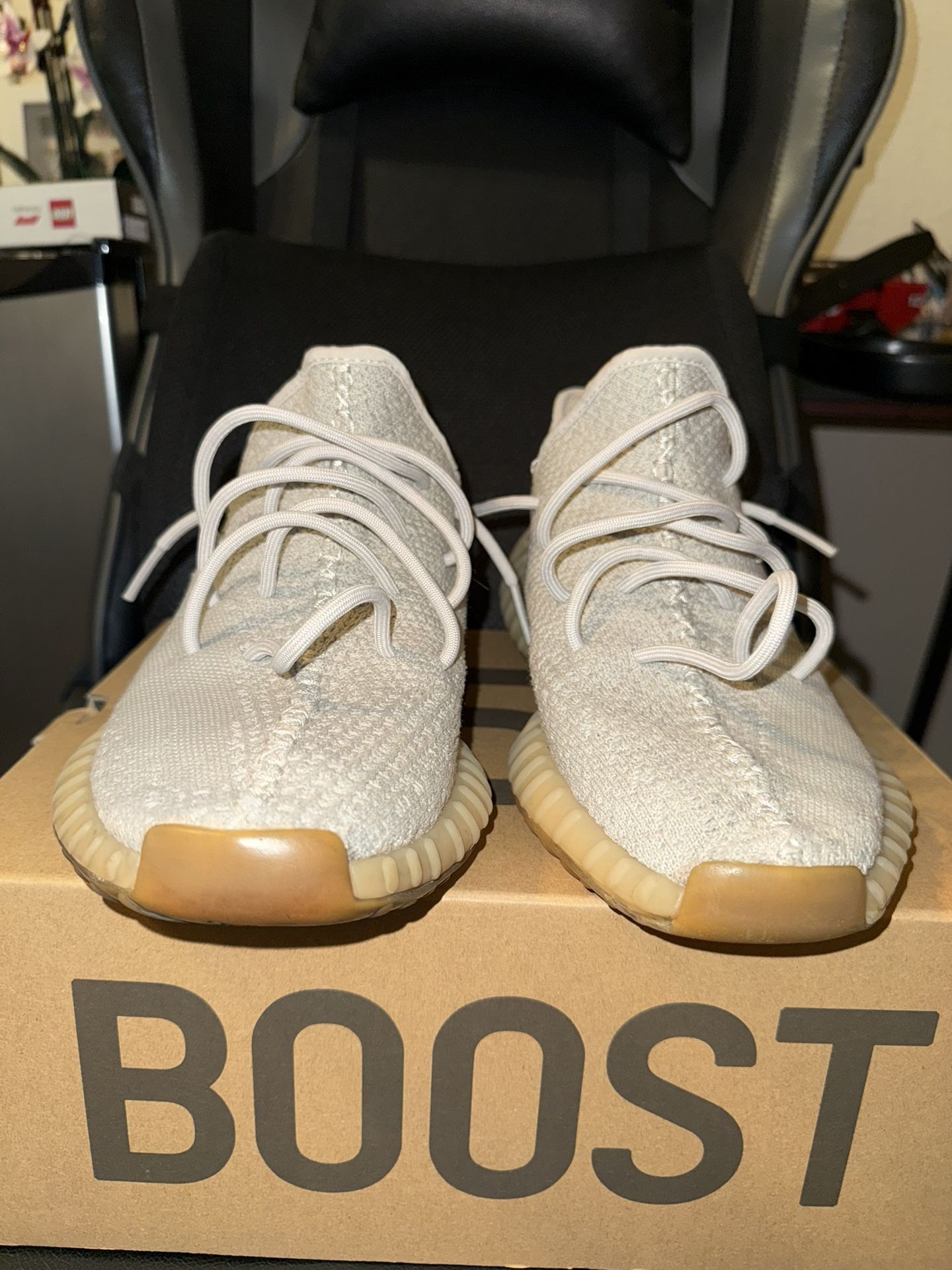 Yeezy Boost 350 V2 Sesame