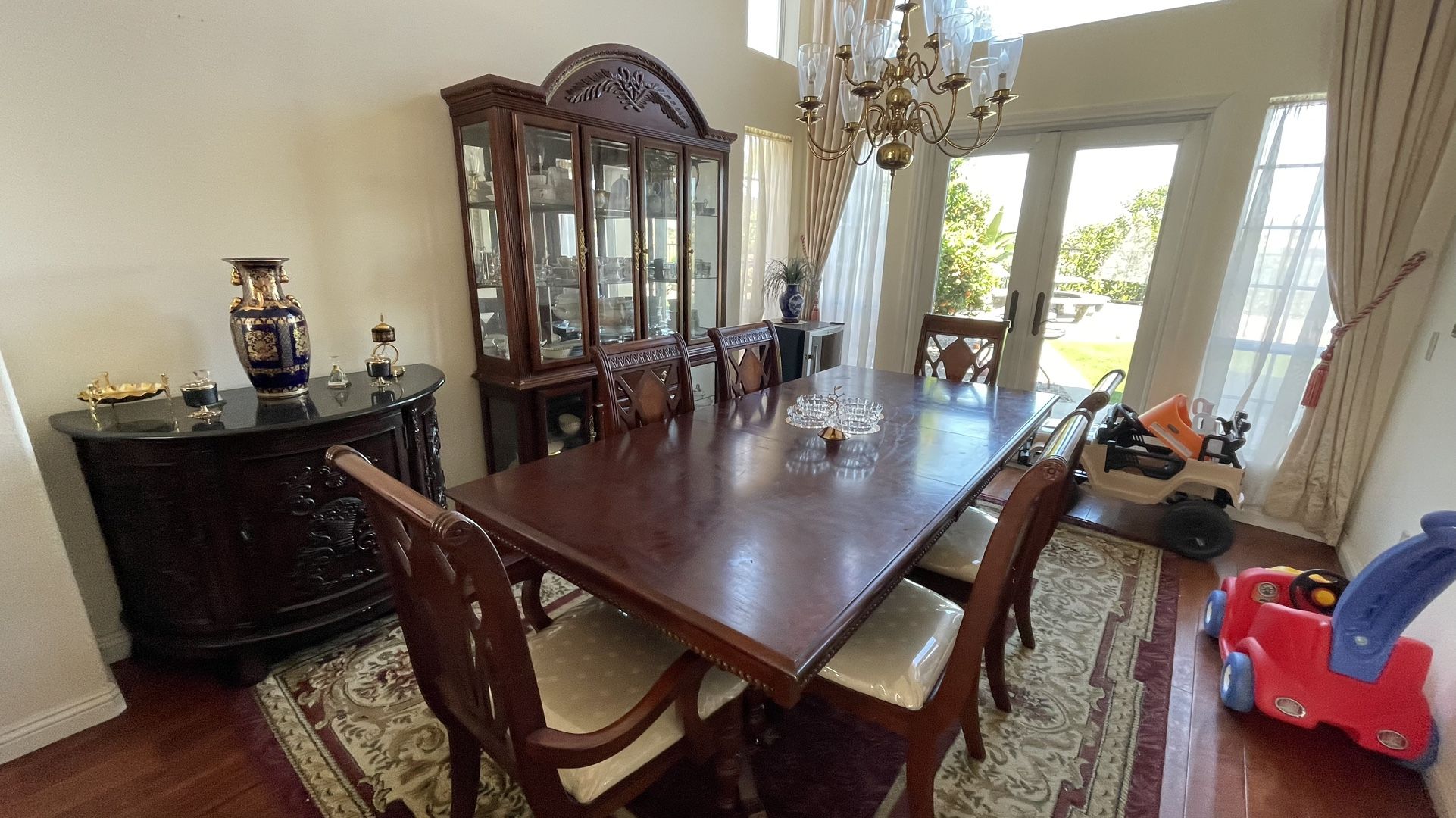 Dining Table Whole Set