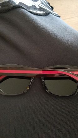 Gucci sunglasses new 100%authentic