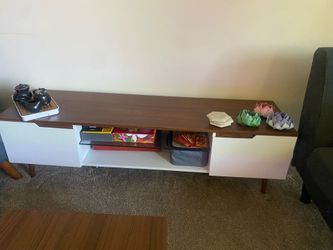 Tv stand