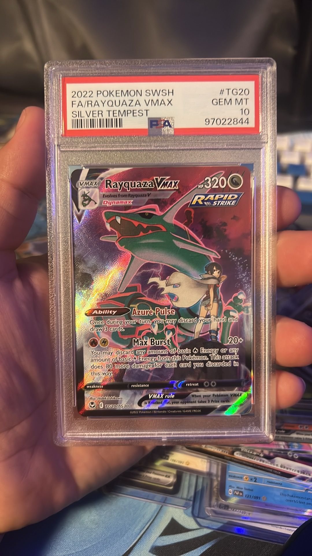 Rayquaza Vmax PSA10