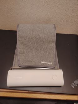 Withings BPM connect (Smart, portable blood pressure monitor)