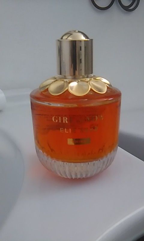 Girl Of Now "Shine" By Ellie Saab Parfum