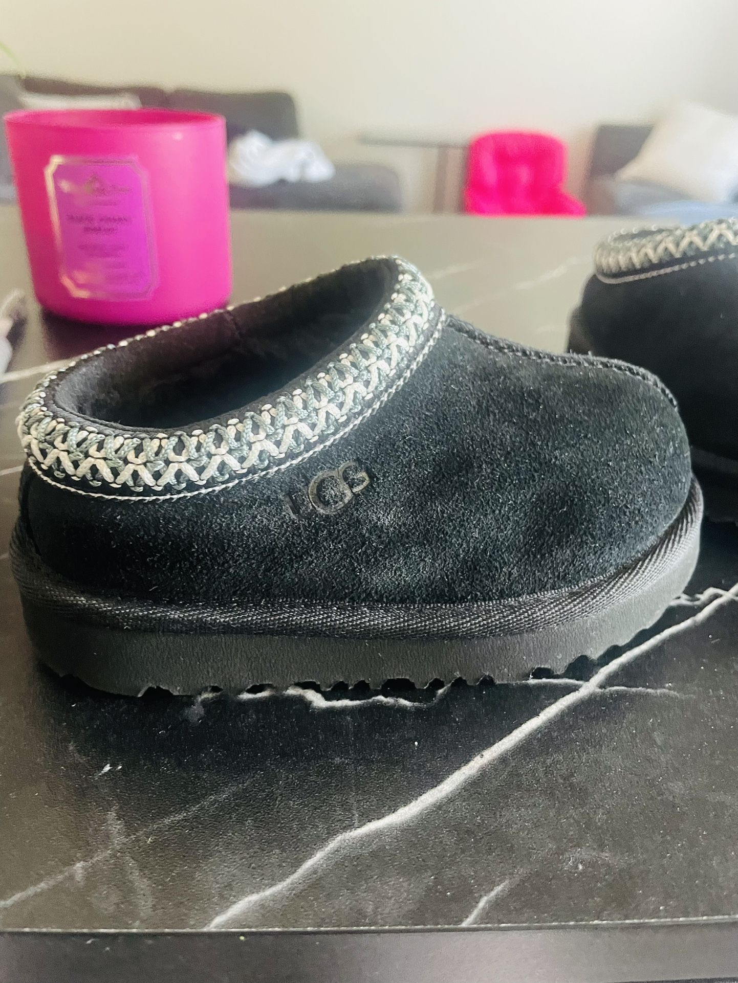 Uggs(NEVER WORN)