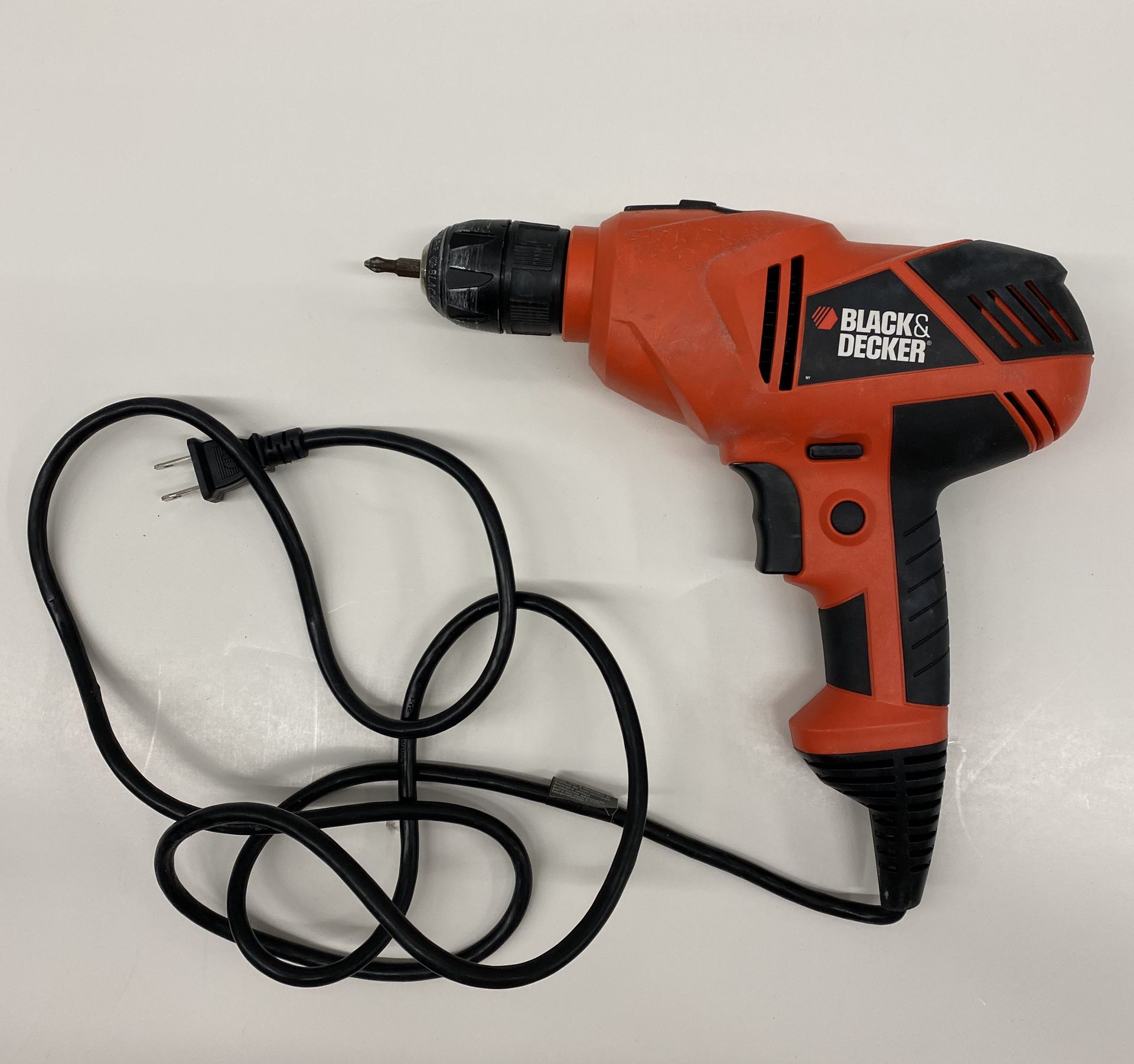 Black & Decker DR250 3/8" Corded Drill With Bag