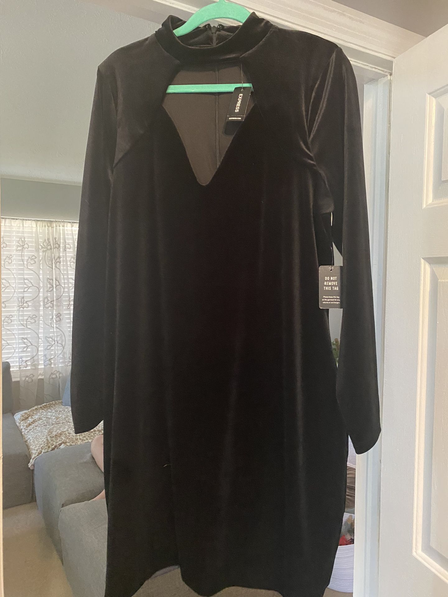 Express Black Velvet Dress - XL - Never Worn