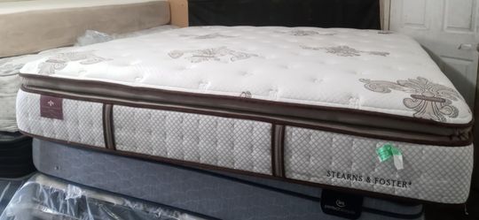 King Size Mattress (Colchón King Size)