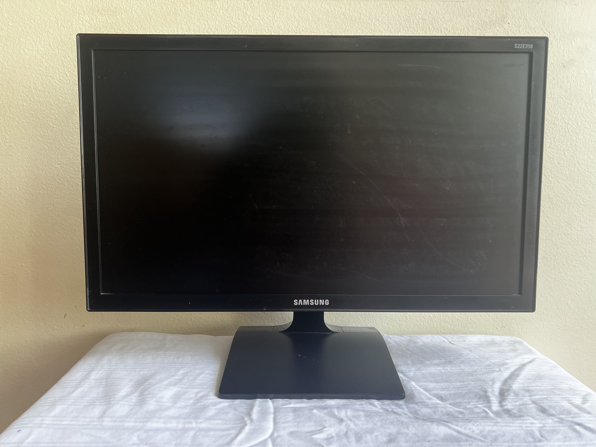 Samsung Monitor 21.5” 60Hz