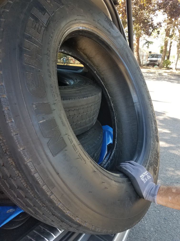 Rv tires