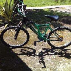HYFFY BIKE 24'  WORKING CONDITION