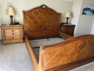 Thomasville Cal King Sleigh Bed + 2 Nightstands