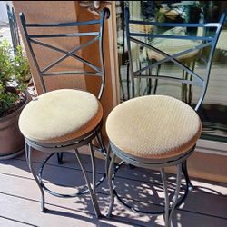 2 Swivel Bar Stools 