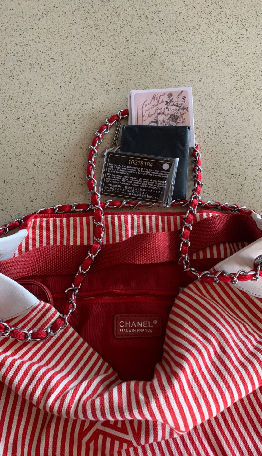 Chanel vintage red and white stripe purse for Sale in CRYSTAL CITY, CA -  OfferUp