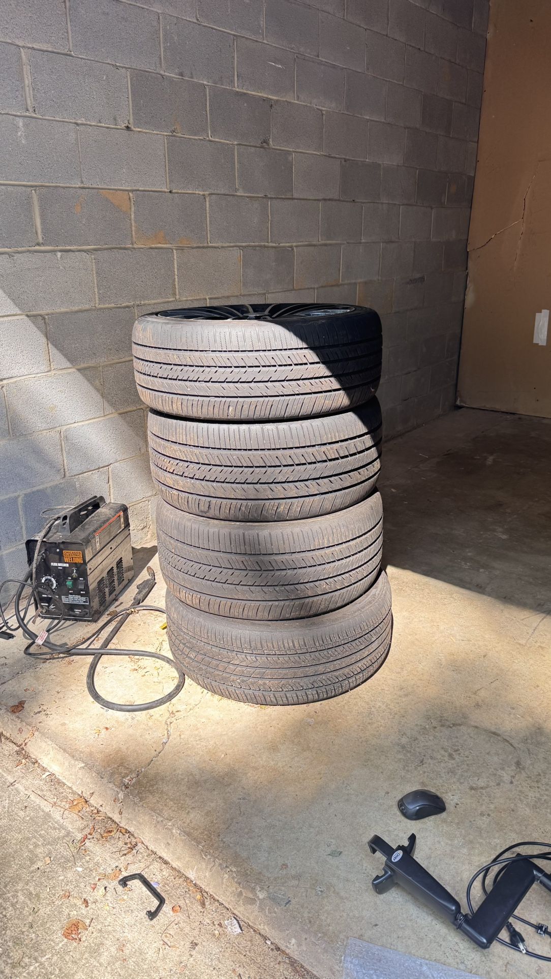 Mercedes Benz Rims And Tires Size R20