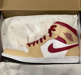 Nike Air Jordan 1 - Size 11US