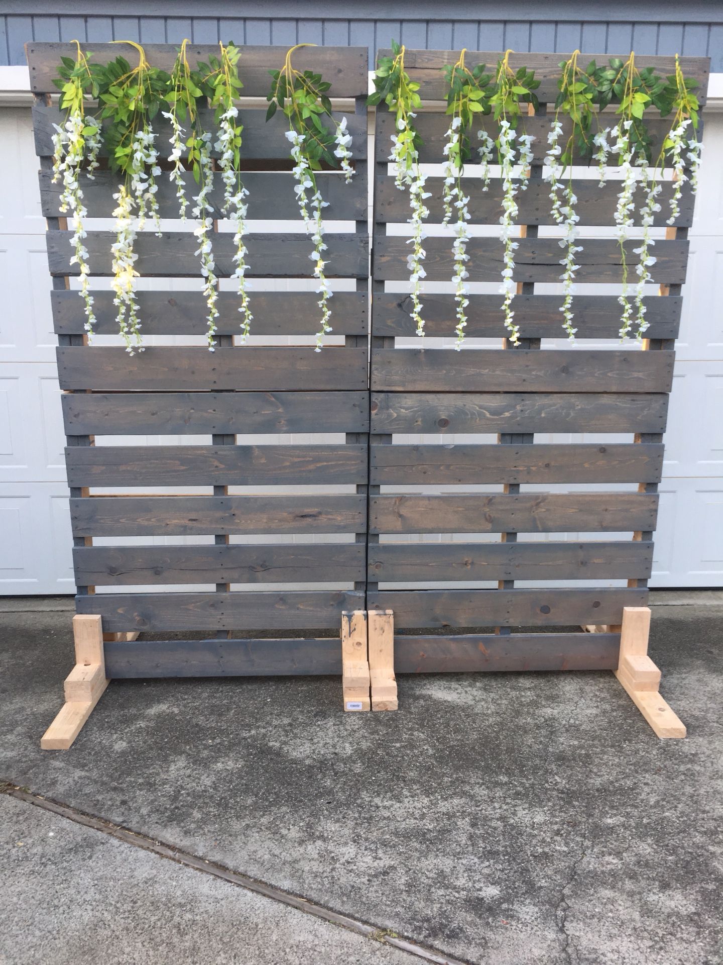Rustic Wood Pallet Backdrop