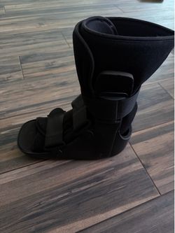 Sprain boot