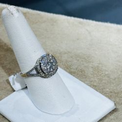 Gold Diamond Ring 